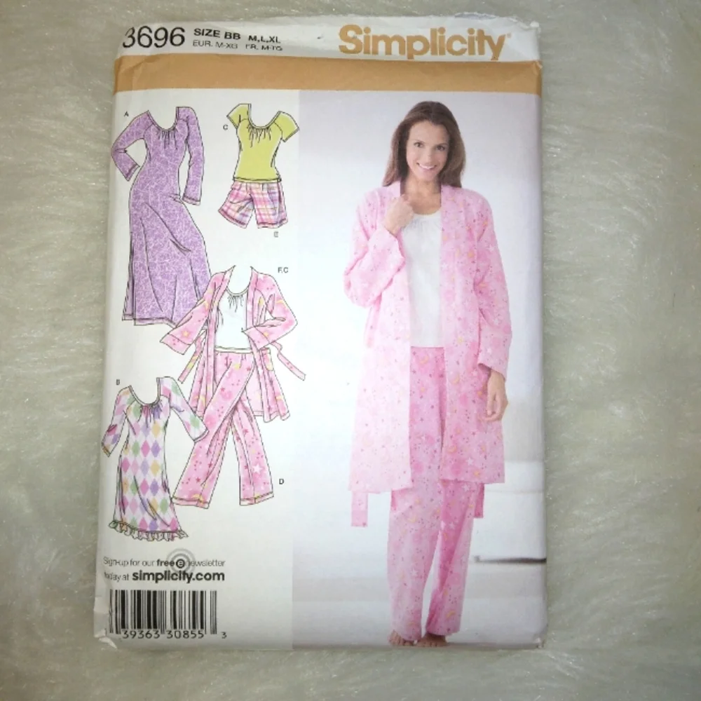 SIMPLICITY 3696 Sz M-L-XL Misses Lounge Pants Shorts Robe & Knit Nightgown & Top